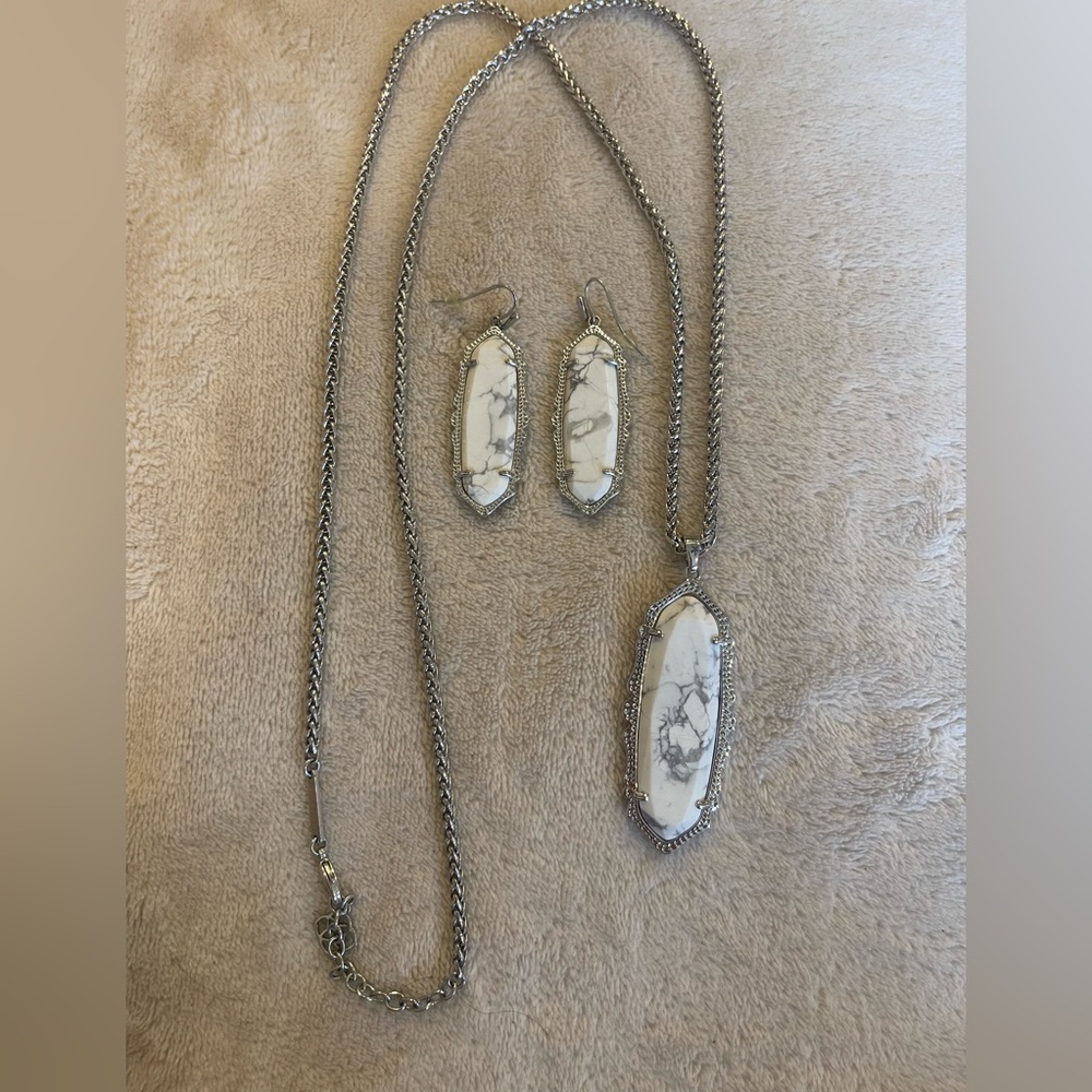 SET: Kendra Scott Frances Necklace & Francis Earrings Silver w/White Howlite